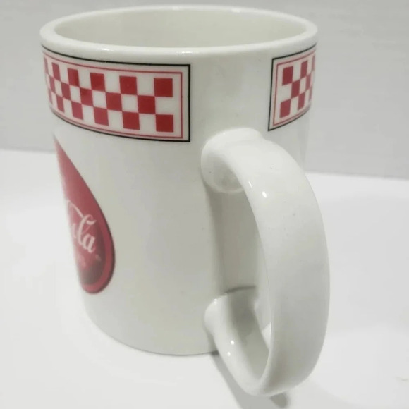 Vintage Coca-Cola Gibson  Ceramic Coffee Mug. - Picture 3 of 6